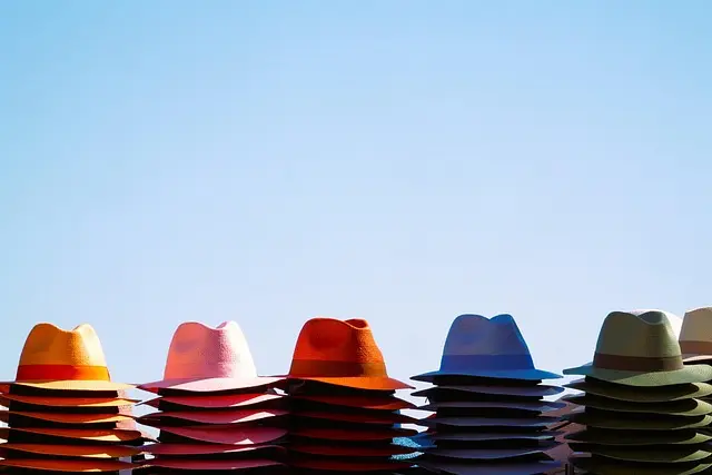 Les essentiels d'un dressing chic et intemporel pour femmes